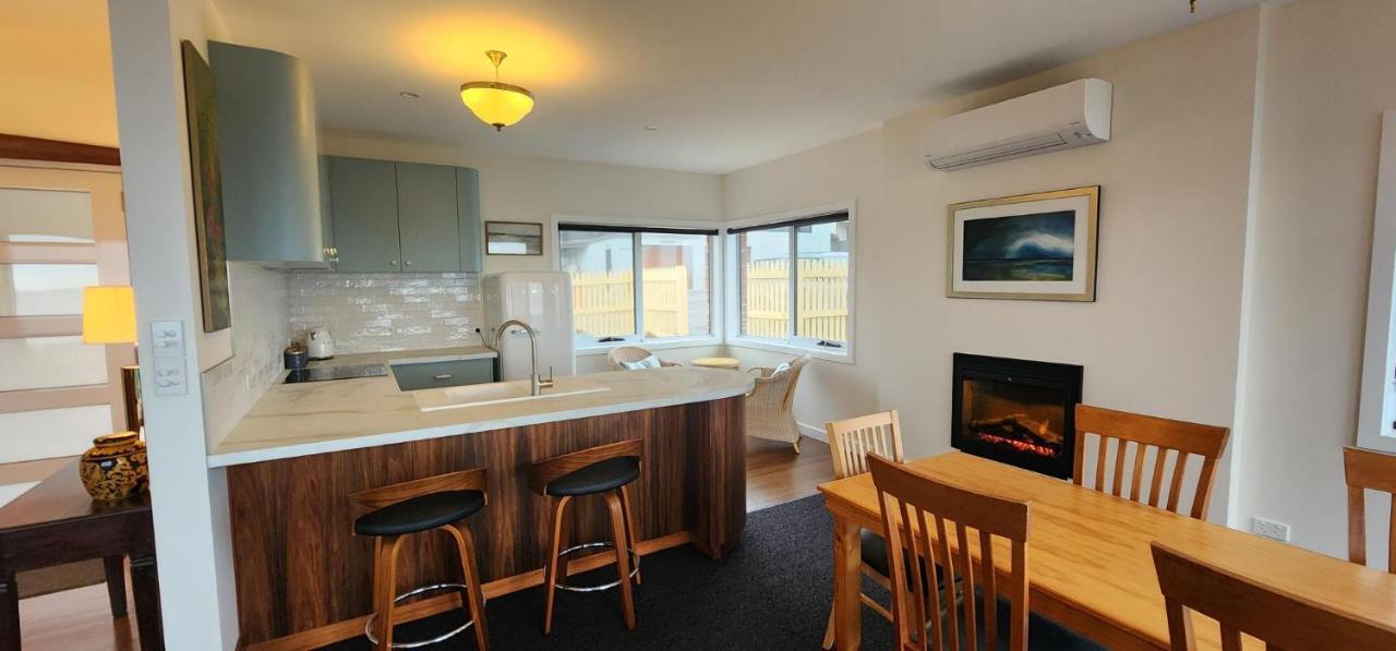 Stanley Village Waterfront Accommodation Εξωτερικό φωτογραφία