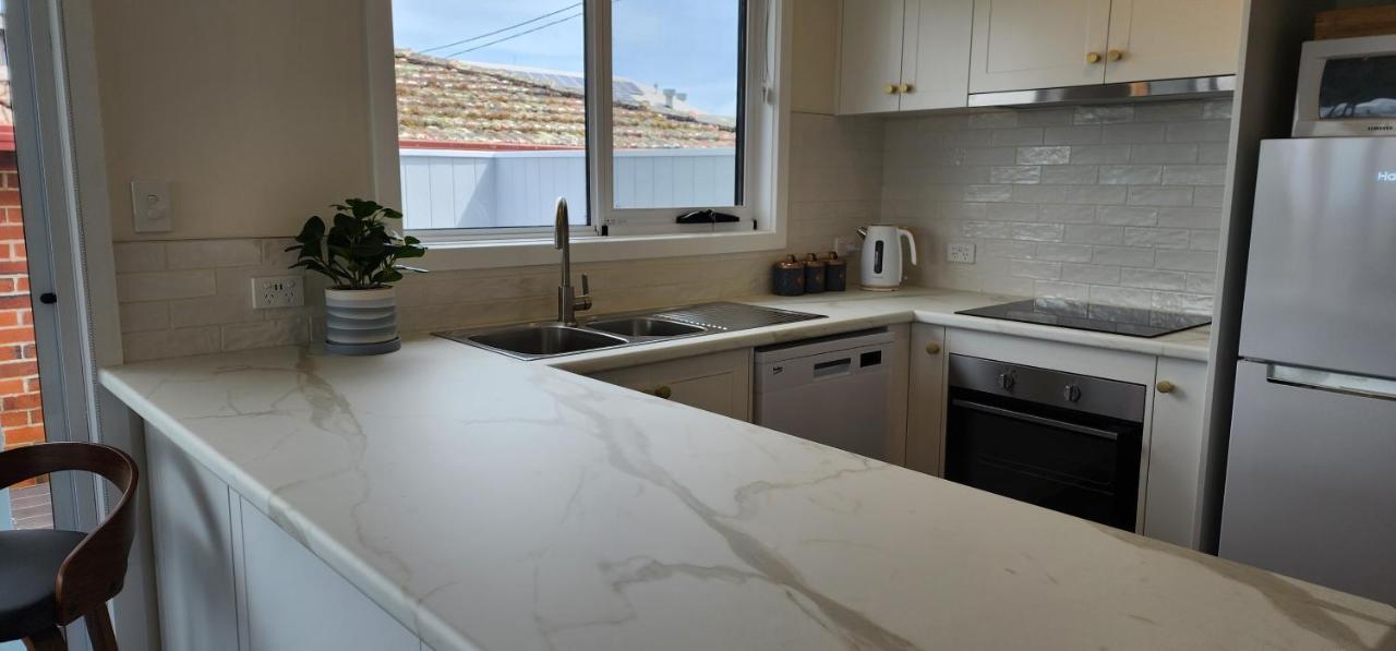 Stanley Village Waterfront Accommodation Εξωτερικό φωτογραφία